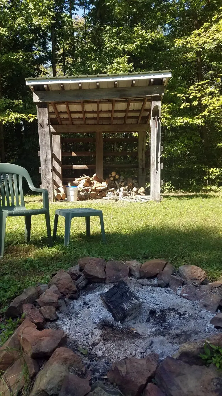Little Pine Cabin