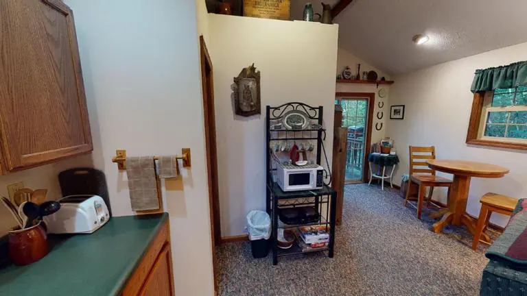 Woods Edge Cabin