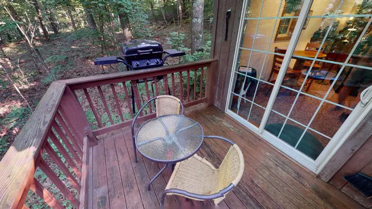 Woods Edge Cabin