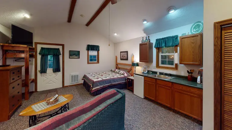 Woods Edge Cabin